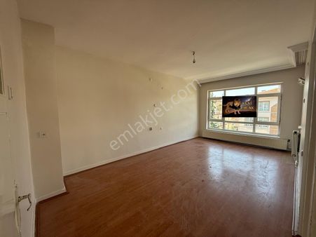 Abidin Paşada 3. Katta 3+1 Yapılı Satılık Daire