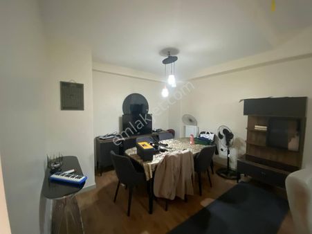 Suat Aşkın'dan Demir Country Sitesinde 5+1 Satılık Trifleks Daire