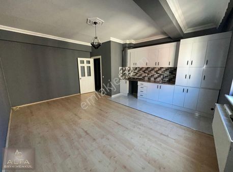 Yenibağlar Mah. Amerikan Mutfaklı 2+1 Ara Kat Kiralık Daire