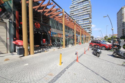 Çiğdem Emlak'tan The İst Veliefendi Kiralık Dükkan 480m2 3 Katlı