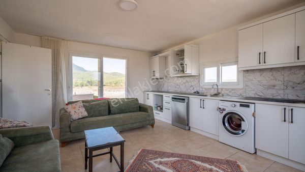 Cb Marina'dan Döğüşbelen'de Nehir Ve Orman Manzaralı Satılık Ev