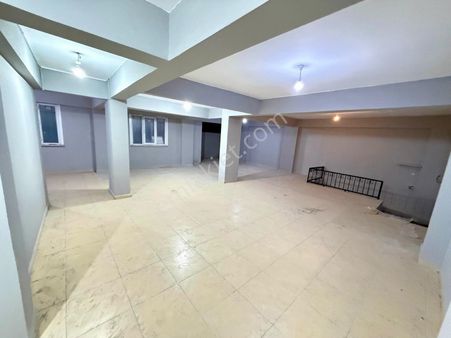 Lale Yapı'dan İ.paşa Mah 275m² Krediye Uygun Depolu Dükkan