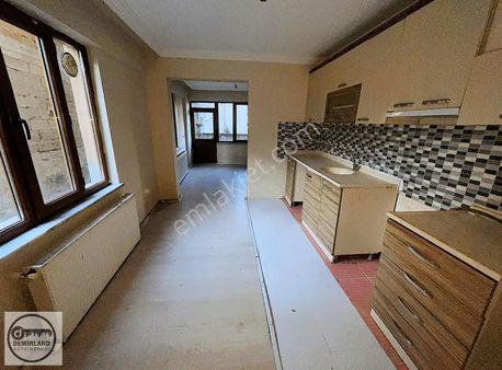 Demirland'dan Satılık Alipaşa Mahallesinde 1+1 Daire