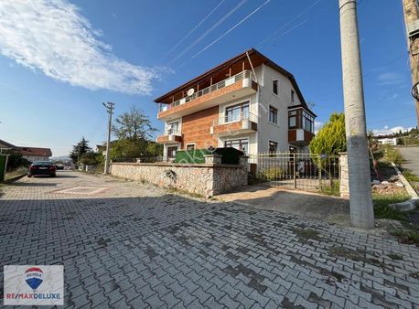 Derince Çınarlı Mahallesi 3+1 Kiralık Daire