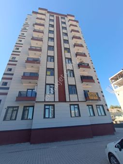 Batıkent Mahallesi Fuar Merkezi Arkası Mem Koleji Yanı 1+1 Eşyalı Kiralık Sıfır Daire.