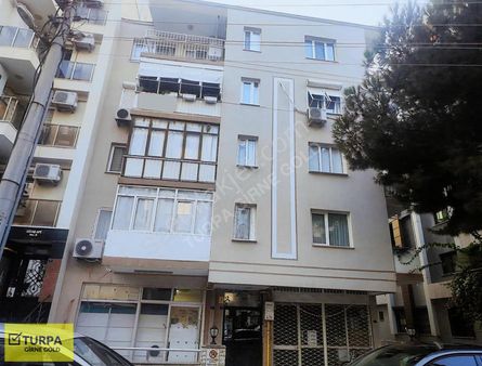 Karşıyaka Bahçelievler De Satılık 3+1 Daire