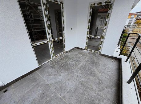 Ozan Gayrimenkul/çarşı Merkezde Sıfır 3+1 Lüks Daire