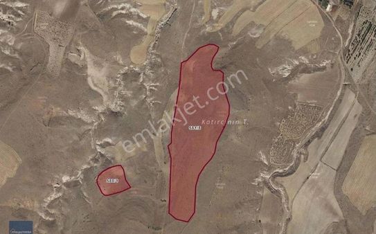 Ürgüp Aksalur'da 51.000 M2 Yatırımlık Tek Tapu Satılık Tarla