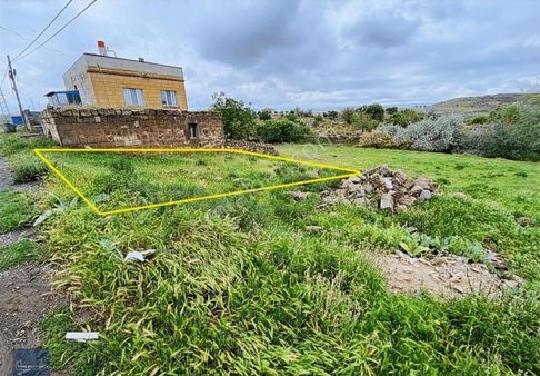 İncesu Karahöyük'de Yol Kenarı 164 M2 Arsa