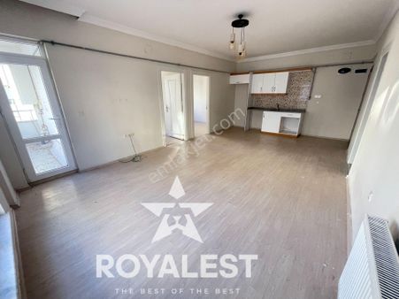 Royalest'ten Fiyat Düştü Ara Kat Taşınmaya Hazır Hasarsız