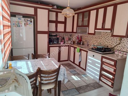 Kaya Emlak'tan Kemalpaşanın Merkezinde Yeni Adliye Yanı Satılık 3+1 Daire