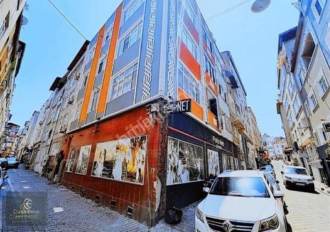 Civan'dan Gazi Caddesinde 2+1 Kiralık Daire