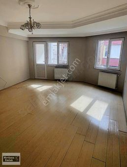 Mevlana Emlaktan Merkezi Konumda Satılık 2+1 100 M2 Daire