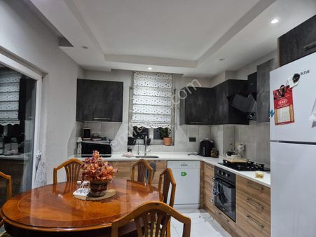 Fark20'den İlbade Mah.'de 2+1 Arakat Satılık Sobalı Daire !!!