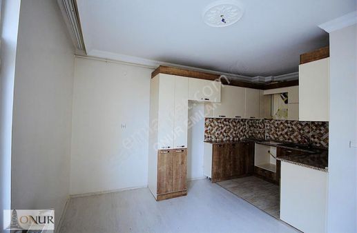 Onur Emlak Harmancık Mah. 3+1 200 M2 Hobi Bahçeli Satılık Daire