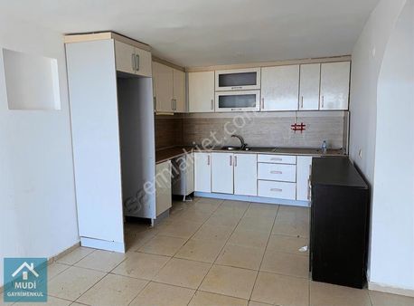 Bağla Özel Plajlı Bankev Sitesi Deniz Manzaralı 2+1 Kiralık