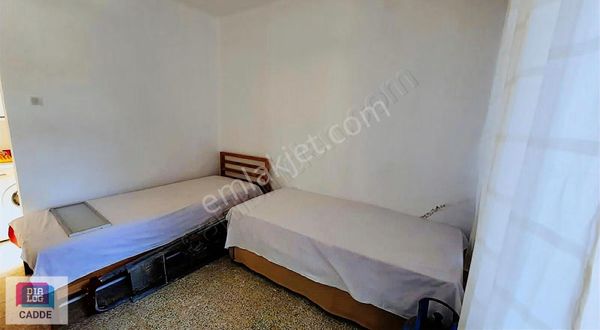 Denizkent 600 M² Arsada Bahçeli Müstakil Yazlık + Müştemilat