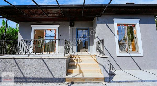 Tuana Gayrimenkul'den 1064m² İçerisinde 3+1 Müstakil Ev