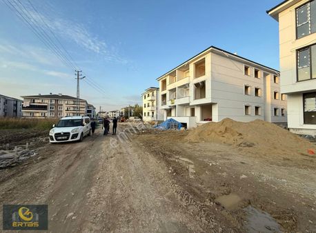 Sakarya Hanlıköy Mah. Satılık 2+1 Ebebyn Banyolu Daireler