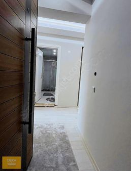 Deka Gayrimenkul'den Sıfır Eşyalı Genış Kiralık 1+1 Daire