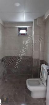 Derince 60 Evler Yelken Cafe Yakını 5+1 Bahçe Dubleks