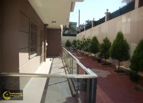 İkçü Yakını Genç Bina Da Doğalgazlı Ebeveyn Banyolu 2+1