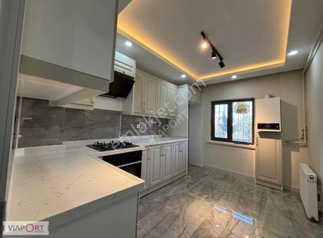 Ahimesut Mah Site İçerisinde Ultra Lüx Yapılı 3+1 Satılk Daire