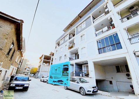 Seferihisar Çolak İbrahim Satılık Daire 3+1 Açık Mut.yük.giriş