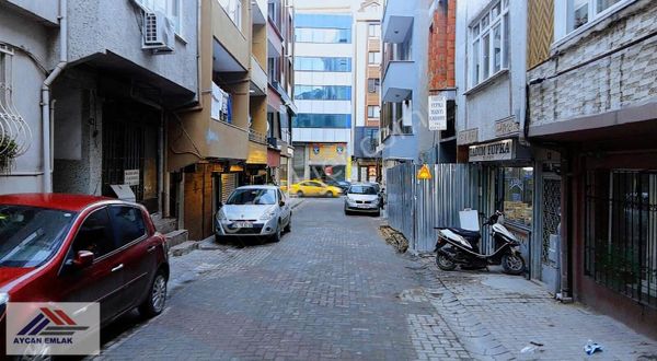 Aycan Gültepede Ana Cadde Paralerinde Yüksek Tavanli Depo