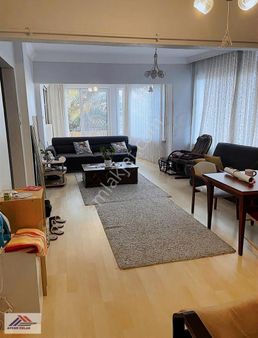 Aycan Beşiktaş Serencebeyde Ana Cadde Paralerinde Balkonlu