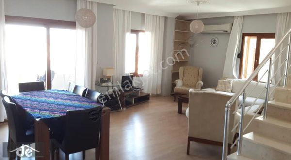 Datça Merkezde Sürekli Kiralık 3+1 Çatı Katı Dublex Eşyalı Daire