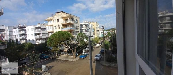 Güneş Gayrimenkul'den İstasyon Caddesi Yakını Yüksek Giriş 2+1