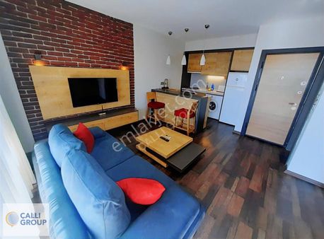 Kuşadası Şehir Merkezi Deniz Manzaralı 1+1 60m2 Eşyalı Kiralık