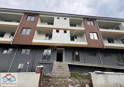 Duhan Emlak'tan Adnan Mendereste 165m2 Net Ara Kat Önü Kapanmaz