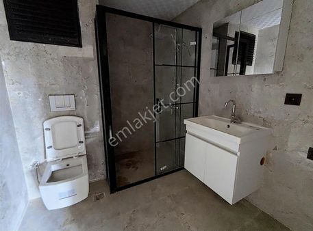 Muradiye Cumhuriyet İlkokulu Yakınında Sıfır 2+1 Kapalı Mutfak