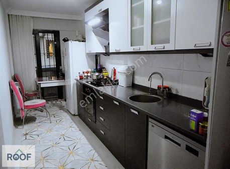 Buca Akıncılar Merkezinde Satılık 2+1 Daire