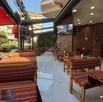 Metroya Komşu Hazır Kurulu Pasta&cafe Açıklama Okuyunuz!