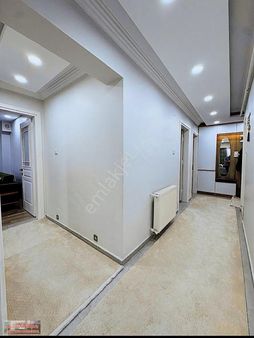 Bilginoğlu Emlak'tan Muradiye De 23 Nisan Parkı Civarında 3+1