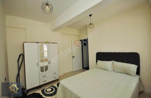 Kuşadası Davutlar'da Full Eşyalı Kiralık 2+1 Daire