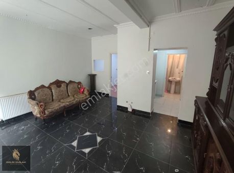 Beykoz Yalıköy'de 1+1 Ayrı Mutfak Ve Lavabolu Kiralık Home Ofis