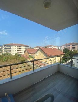 27- Şekergayrimenkul 2+1-110m² Kiralık Arakat Yeni Daire