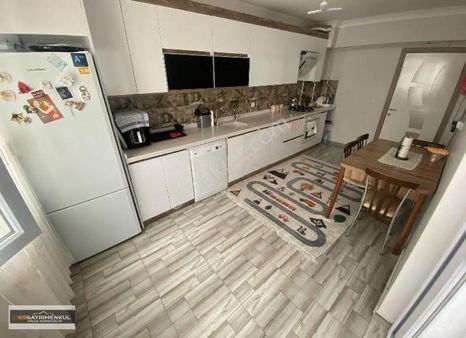 *rs'den*ara Katta Kocaman Balkonlu Geniş Fırsat 3+1 Dairesi