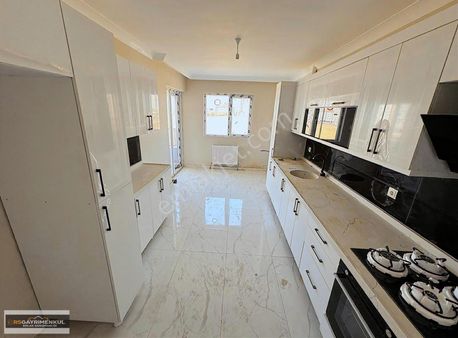 **rs'den İskanlı Ayaş Yoluna Sıfır Geniş Kulanışlı Harika 3+1**