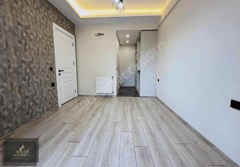 Şah Yapı'dan *havuz* *geniş Peyzajlı * Lüks 2.5+1 Kiralık Daire