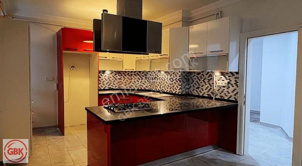 Koza Sok, Büyükhanlı Okul Karşısı, Villa Tadında Bahçe Katı 2+1