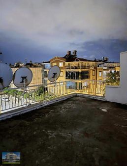 Yeşilyurt 1+0 Eşyalı 55 M2 Teraslı Kiralık !!!