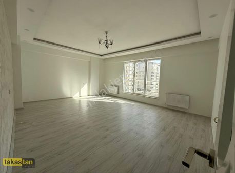 Alparslan Mah. 3+1 Geniş Kiralık Daire