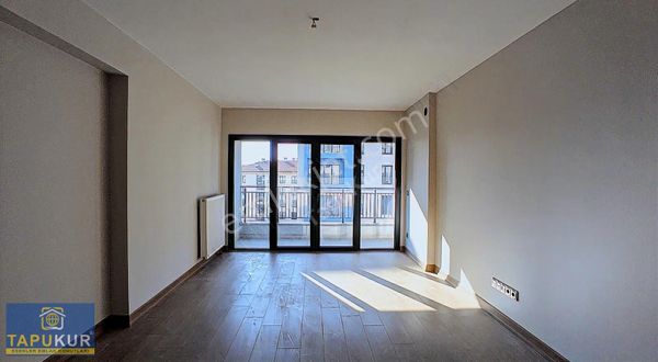 15 Temmuz Evleri Boş2+1 96 M2 Tapukur'dan