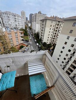 Ataşehir Yenişehir Mh.az Katlı Genç Binada Ultra Lüks Dubleks