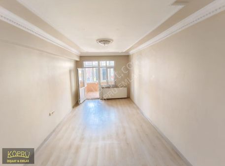Köprü Emlaktan Satılık Cadde Üstü 110m2 3+1 Asansörlü 2.kat